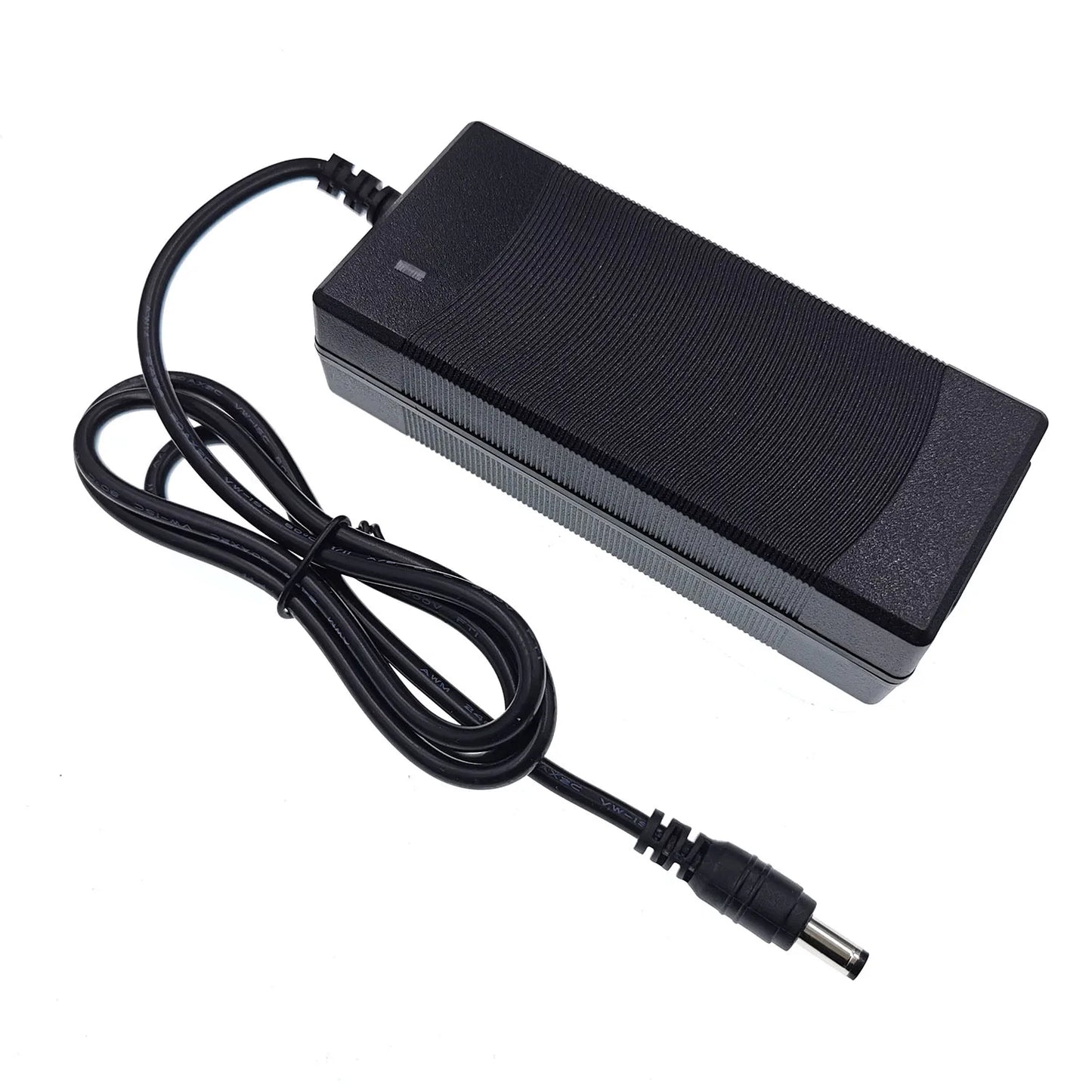 36V 2A Batterieladegerät Ausgang 42V 2A Ladegerät Eingang 100-240 VAC Lithium Li-Ionen Li-Poly Ladegerät für 10Serie 36V Batterie