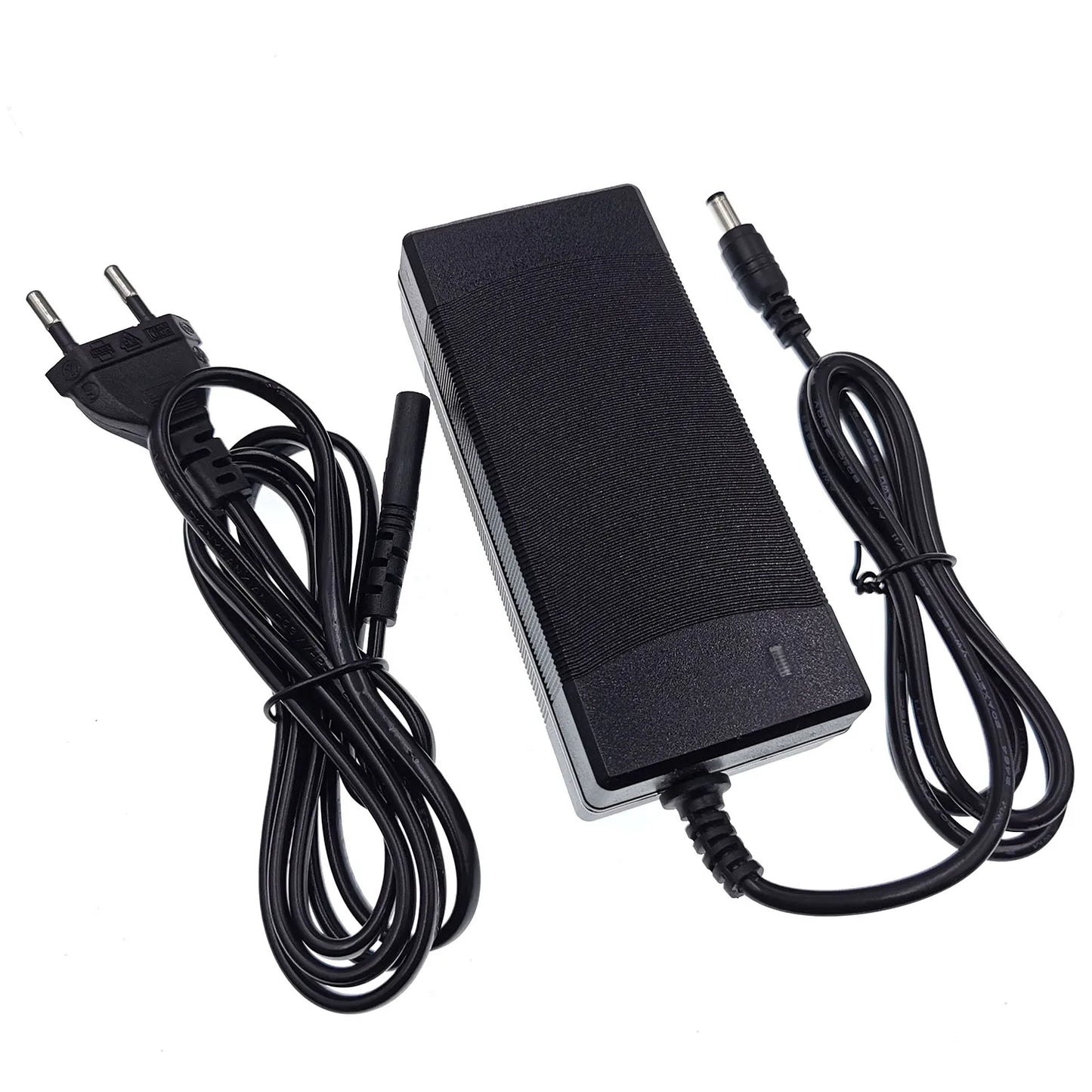 36V 2A Batterieladegerät Ausgang 42V 2A Ladegerät Eingang 100-240 VAC Lithium Li-Ionen Li-Poly Ladegerät für 10Serie 36V Batterie
